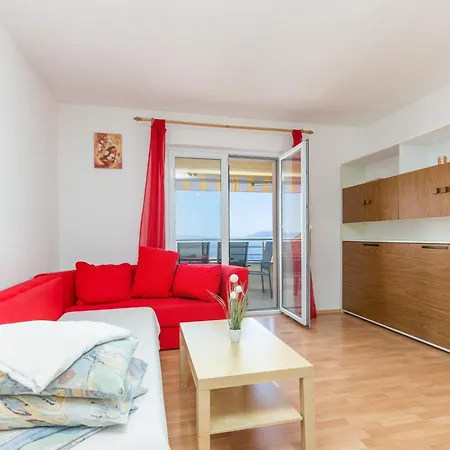 아파트 By The Sea Tucepi, Makarska - 24643 투체피