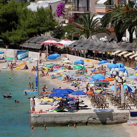 By The Sea Tucepi, Makarska - 24643 アパート *